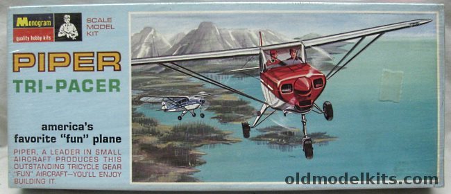 Monogram 1/32 Piper Pa-22 Tri-Pacer - Blue Box Issue, PA199-130 plastic model kit